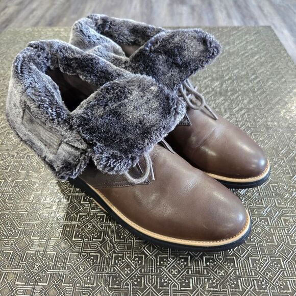 🐢 Clarks Shannon Pearl Taupe Leather Lace Up Bootie Boot with Faux Fur Size 11 - Picture 4 of 12